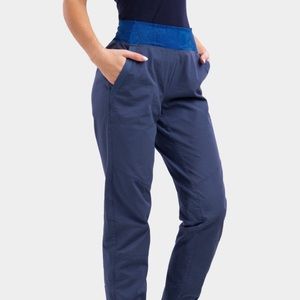 Patagonia Women’s Caliza Rock Climbing Pants, size 2.
